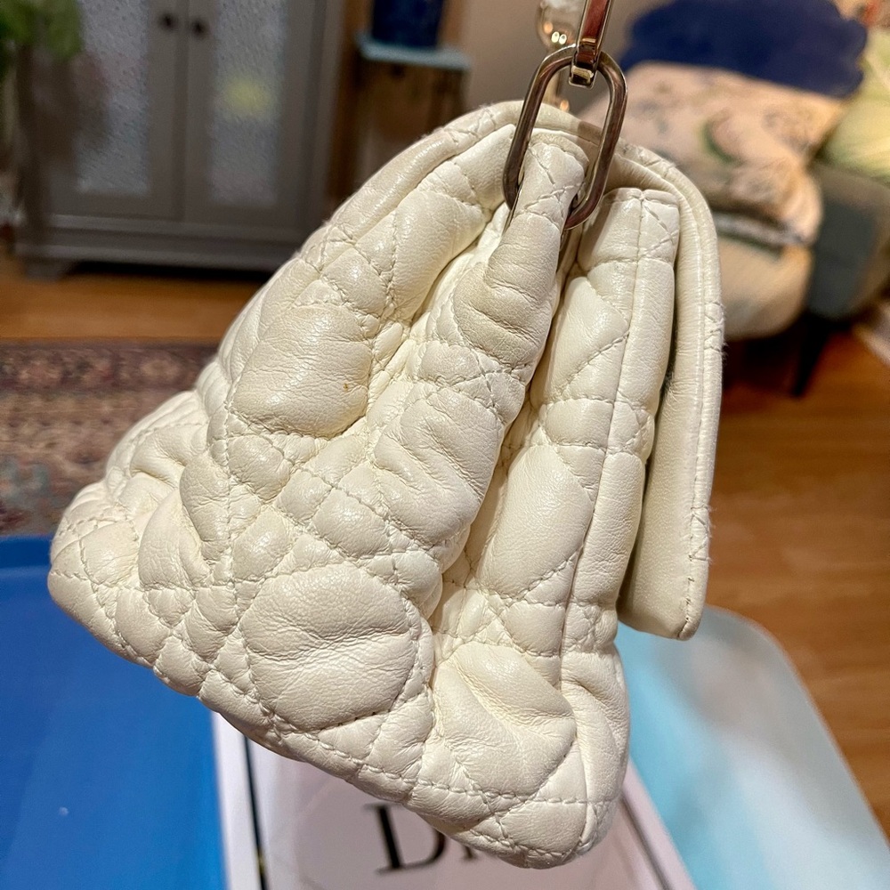 Dior Cream Leather Cannage Miss Dior New Lock Bag - Picture 6 of 16